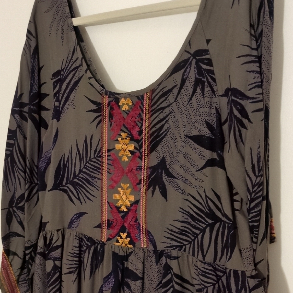 Roxy 'Sunset City' embroidered dress in Indo Floral Dusty Olive color Jr XL - Picture 5 of 7